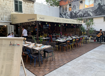 croatia/split/varos/restaurant/downtown-grill-split-steak-seafood