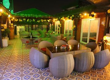 india/agra/khandari/restaurant/ek-number-twisted-indian-cafe