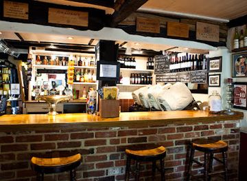 united-kingdom/essex/restaurant/the-square-compasses