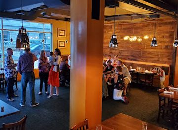 maine/portland/old-port/restaurant/old-port-sea-grill-raw-bar