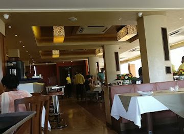 india/mumbai/juhu/restaurant/gajalee