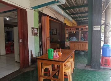 indonesia/pulau-moyo/restaurant/moro-seneng-1