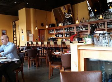 wisconsin/madison/restaurant/osteria-papavero