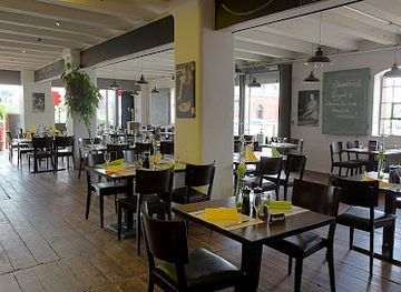 germany/bremen/uberseestadt/restaurant/restaurant-port-im-speicher-xi