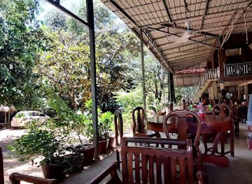 cambodia/kampong-thom/restaurant/ros-sokhom