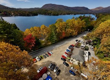 south-carolina/lake-jocassee/restaurant/grand-olde-station-restaurant