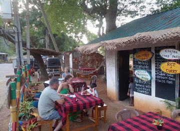 sri-lanka/sigiriya/restaurant/chill-and-hot-restaurant-sigiriya