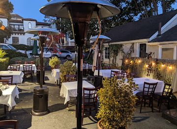 california/carmel-by-the-sea/restaurant/l-escargot