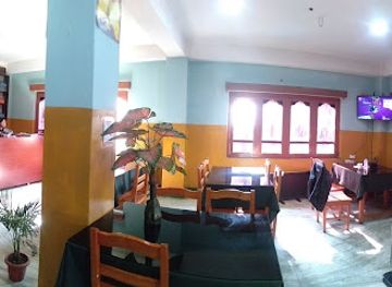 bhutan/paro/restaurant/bhutanese-thali