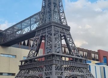 tajikistan/vahdat/restaurant/eiffel-tower-tajikistan