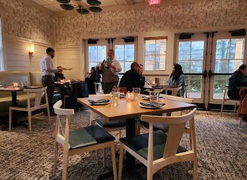 rhode-island/narragansett/restaurant/celeste