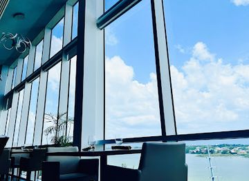 the-bahamas/andros-town/restaurant/altitude-restaurant