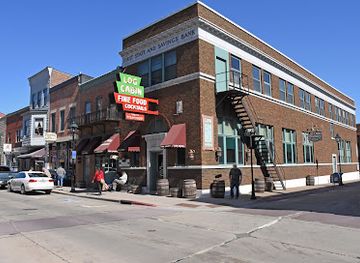 illinois/galena-territory/restaurant/log-cabin-steakhouse