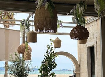 croatia/split/meje/restaurant/sinemori