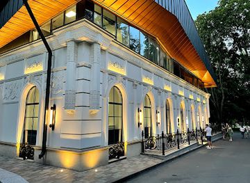 ukraine/kharkiv/svobody-square/restaurant/villa-tartufo