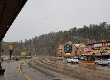 south-dakota/black-elk-peak/restaurant/jane-s-boardwalk-pizza