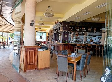 bulgaria/balchik/restaurant/el-simpatico