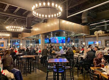 minnesota/minnesota-river-valley/restaurant/mccoys-copper-pint
