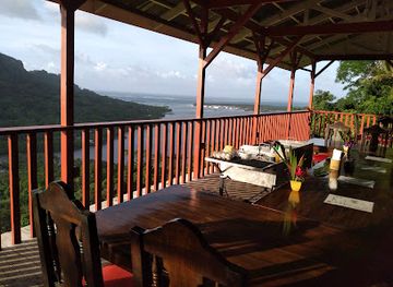 micronesia/kolonia/restaurant/cupid-s-bar-and-grille