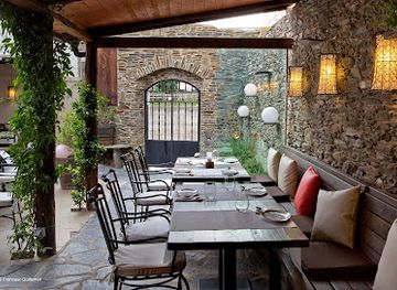 spain/costa-brava/restaurant/compartir