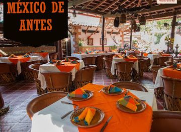 mexico/ixtapa-zihuatanejo/zihuatanejo/restaurant/la-casa-vieja