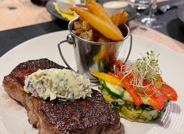 switzerland/neuchatel/restaurant/cow-fusion