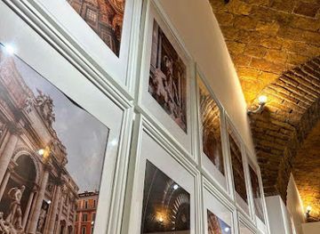 vatican-city/st-peter-s-square/restaurant/san-pietrino-roman-street-food