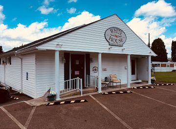 pennsylvania/laurel-highlands/restaurant/white-house-restaurant