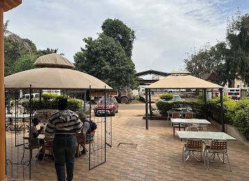 the-gambia/western-region/restaurant/al-baba-gfc-bar-and-restaurant