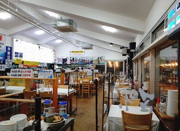 south-korea/jeju-city/restaurant/jeju-gommak-restaurant