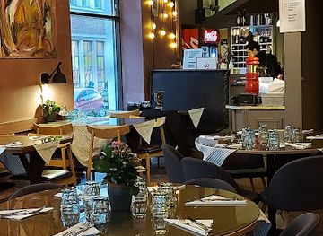 finland/helsinki/eira/restaurant/ravintola-nerone