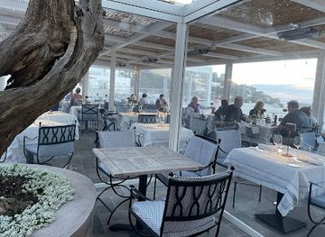 italy/capri/restaurant/villa-margherita