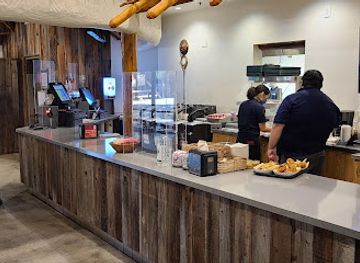 california/palm-desert/restaurant/thorn-tree-grill