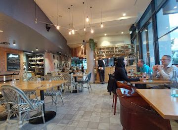 australia/canberra/manuka/restaurant/agostinis-italian-restaurant