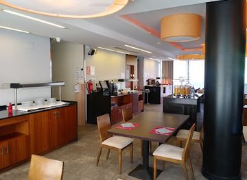 spain/aiguestortes-i-estany-de-sant-maurici-national-park/restaurant/restaurant-siente-boi