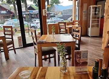 chile/pucon/restaurant/lorenza-pucon