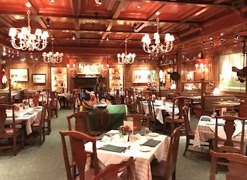 maryland/rockville/restaurant/clyde-s-tower-oaks-lodge