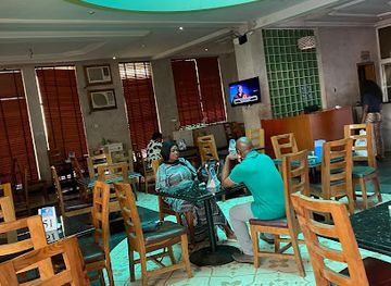 nigeria/enugu/restaurant/dolphin-restaurant