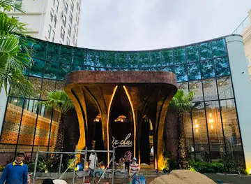 Ox Club Restaurant - Phnom Penh
