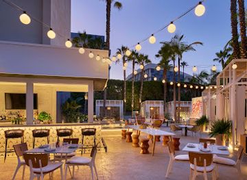 california/santa-monica/restaurant/sugar-palm-santa-monica