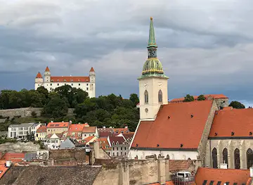 Lemontree & Sky Bar Restaurant Bratislava