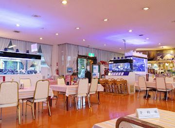 japan/okinawa/restaurant/seaside-drive-in