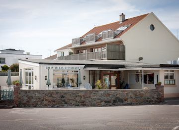 jersey/le-hocq-tower/restaurant/green-island-restaurant