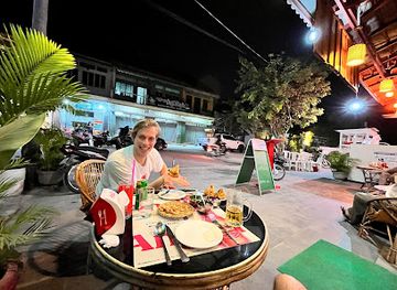 cambodia/battambang-province/restaurant/flavors-of-india-battambang