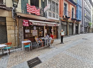 spain/bilbao/casco-viejo/restaurant/restaurante-pentxo