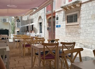 croatia/zadar/restaurant/restaurant-tinel
