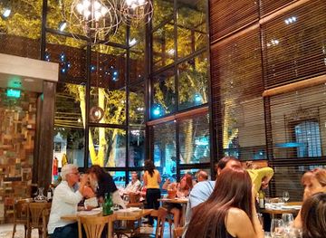 argentina/mendoza-wine-region/restaurant/magnolia-resto