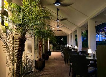 singapore/sentosa/palawan-beach/restaurant/quentin-s-bar-and-restaurant