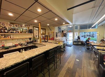 iowa/iowa-city/restaurant/the-dandy-lion