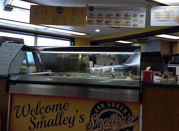 missouri/current-river/restaurant/smalley-s-convenience-deli